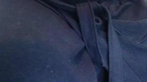 Hanging Out online show from December 3, 12:50 pm