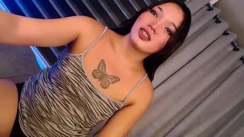 Britney online show from March 28, 8:38 am