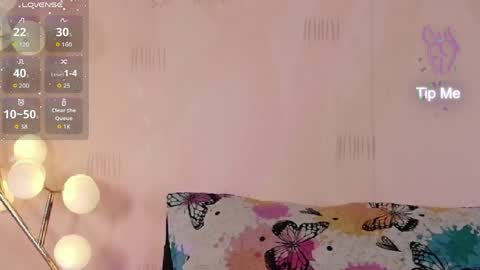 innocenthazel online show from April 6, 12:28 pm