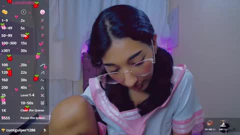 Luna moon online show from December 12, 4:10 pm