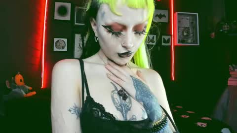 Snapshot of insania_999 chatting on February 25, 3:31 pm SANIA online show from February 25, 3:31 pm