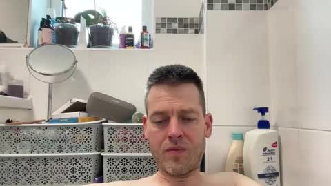 InterestedHun online show from October 10, 8:42 am