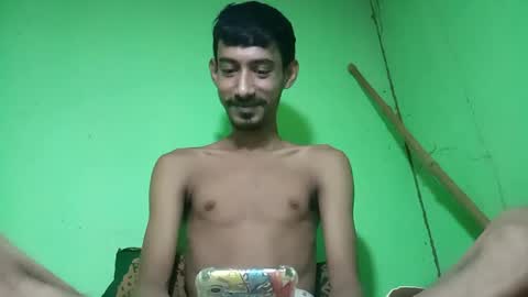 interne8famous online show from September 29, 6:01 am