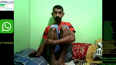 interne8famous online show from December 6, 5:06 pm