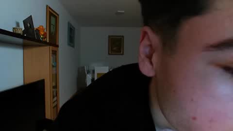 inuartzero online show from January 16, 9:46 pm