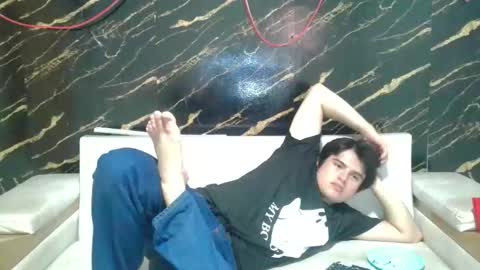 invincible200 online show from December 1, 3:21 pm