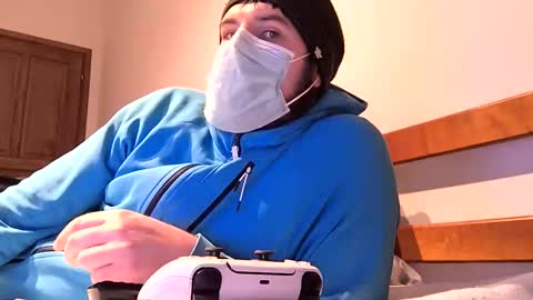 iplaywithu221 online show from February 2, 2:42 am