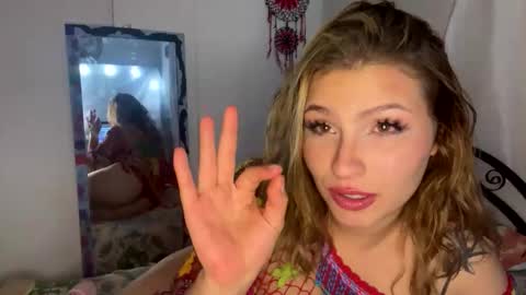 Lillith online show from February 16, 4:32 am