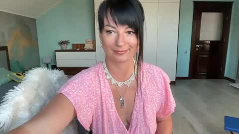 iracherrynow online show from April 21, 7:37 am