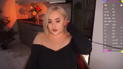 Snapshot of irena_barr18 chatting on October 12, 5:59 pm Irena Barr online show from October 12, 5:59 pm