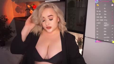 Snapshot of irena_barr18 chatting on October 9, 5:07 pm Irena Barr online show from October 9, 5:07 pm