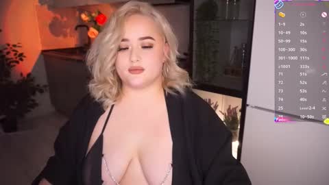 Snapshot of irena_barr18 chatting on October 10, 5:08 pm Irena Barr online show from October 10, 5:08 pm