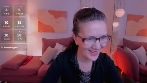 Irene online show from October 19, 1:38 pm