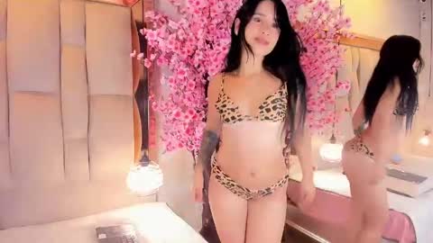   online show from May 30, 9:24 pm