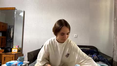 Evie online show from September 11, 10:05 am