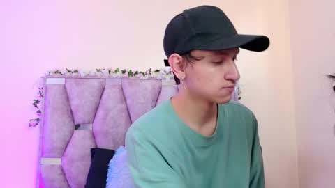 Iris online show from March 15, 5:27 pm