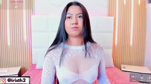 Snapshot of iris_thompson chatting on October 13, 11:40 pm Iris online show from October 13, 11:40 pm