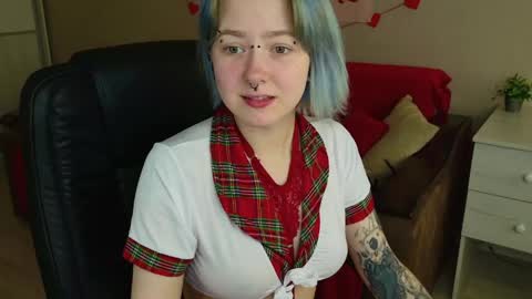 iris_wibess online show from April 4, 7:15 am