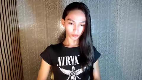 IRISH AND TRIXIE online show from May 11, 3:02 am