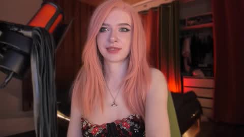 Miss Iris Fansly Miss Iris new inst.  online show from November 29, 4:25 pm