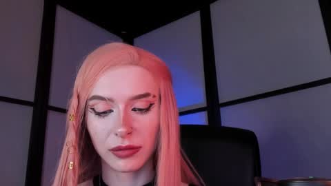 Snapshot of irisice chatting on December 6, 2:11 pm Miss Iris Fansly Miss Iris new inst. online show from December 6, 2:11 pm
