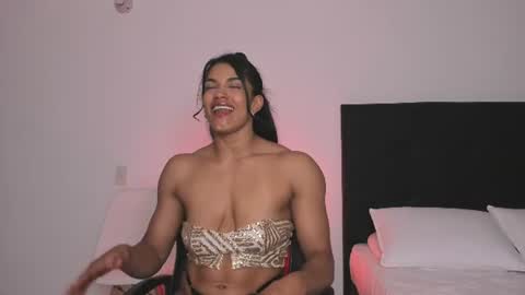 irismuscle online show from July 4, 4:32 pm