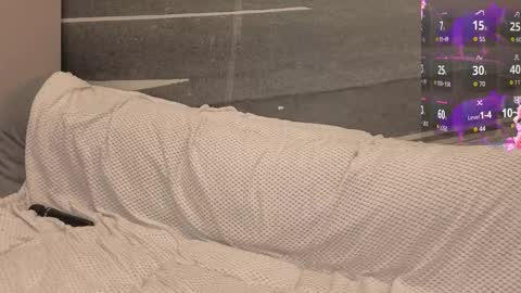 Im your queen Iriss online show from March 26, 9:03 am