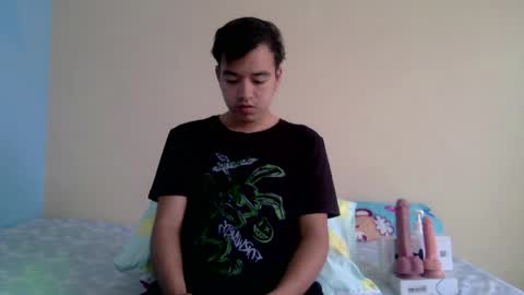 irondante01 online show from April 15, 12:19 pm