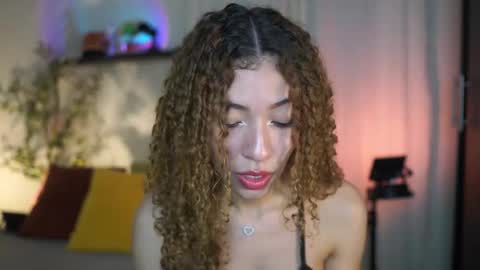 isa_____ online show from November 28, 1:35 am