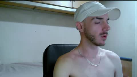 Isaac99c online show from April 16, 3:17 am