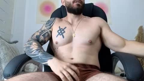 Isaac carter online show from November 22, 11:30 am