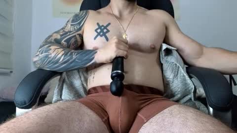 Isaac carter online show from November 14, 11:45 am