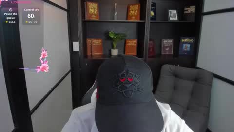 Snapshot of isaacblack_ chatting on October 4, 6:44 am IsaacBlack online show from October 4, 6:44 am