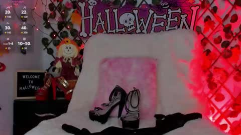 Isa online show from October 27, 9:59 pm