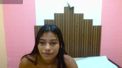 I AM ISABEL online show from November 27, 5:09 pm