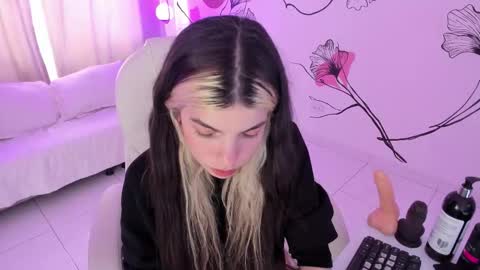 isabela_fiorelli online show from October 30, 7:58 pm