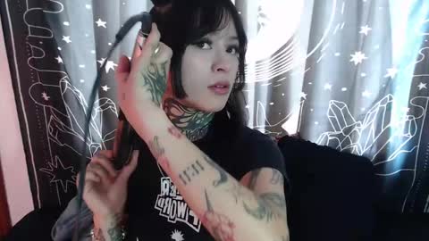    online show from January 14, 6:38 pm