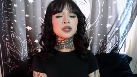    online show from January 20, 9:43 pm