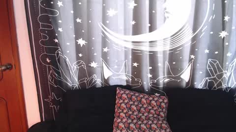    online show from January 15, 6:19 pm