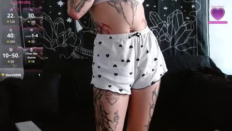    online show from October 29, 7:36 pm