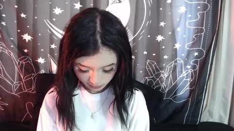    online show from January 11, 9:25 pm