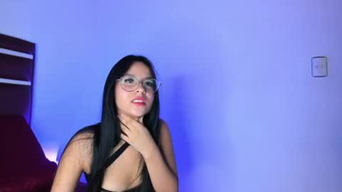 isabelladol online show from July 25, 1:42 pm