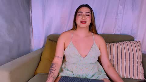  Martina  IG martissmith01 online show from March 3, 8:21 am