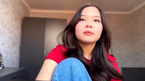 isascullark online show from February 12, 7:01 am