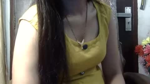 Snapshot of ishika_ishu chatting on October 13, 7:05 pm ishika_ishu online show from October 13, 7:05 pm