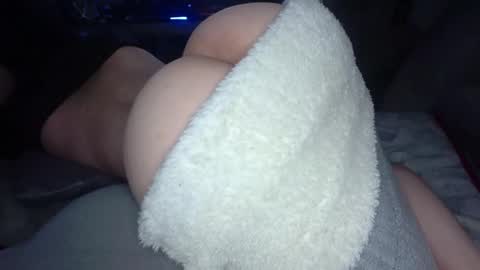 ishtarea online show from February 11, 1:31 am