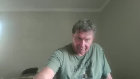 Snapshot of island625103 chatting on September 28, 5:55 pm island625103 online show from September 28, 5:55 pm