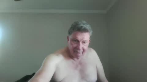 Snapshot of island625103 chatting on October 9, 7:30 pm island625103 online show from October 9, 7:30 pm