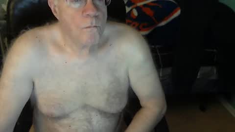 islesman22 online show from February 10, 10:20 am