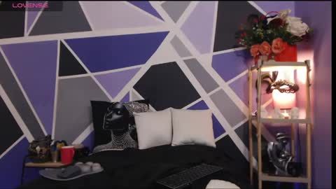 Rebecca online show from May 23, 7:15 am